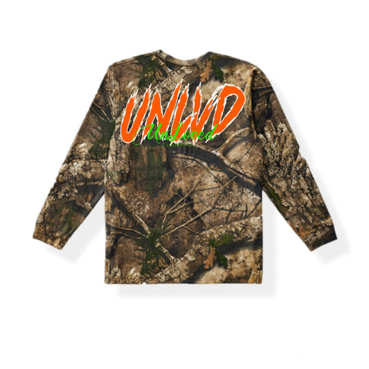 Hunting Long Sleeve Tee